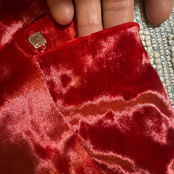 LOT of 2 Unique FABLETICS Velvet Red and Green shiny Leggings Sz M - Picture 7 of 14